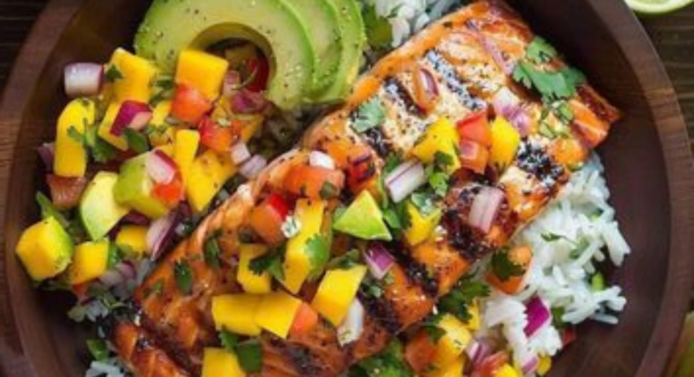 Grilled Salmon Rice Bowl – Bright, Fresh & Flavor-Packed Meal