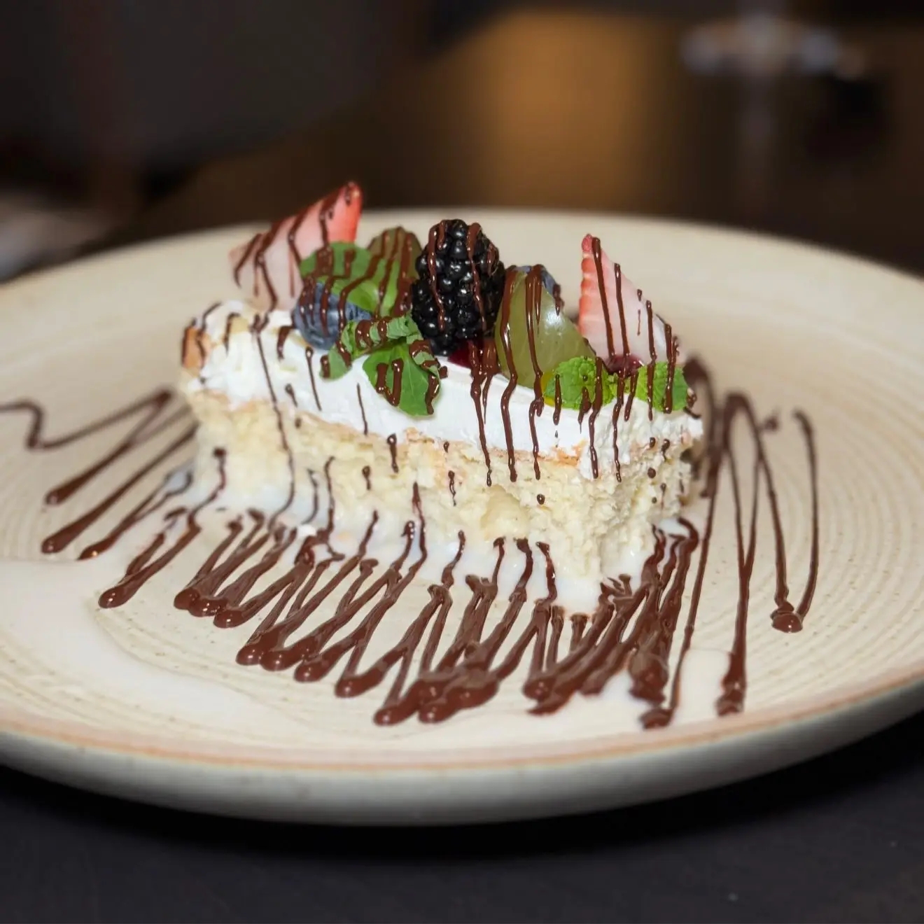 Tres Leches Cake with Fresh Fruit – The Ultimate Summer Dessert Delight